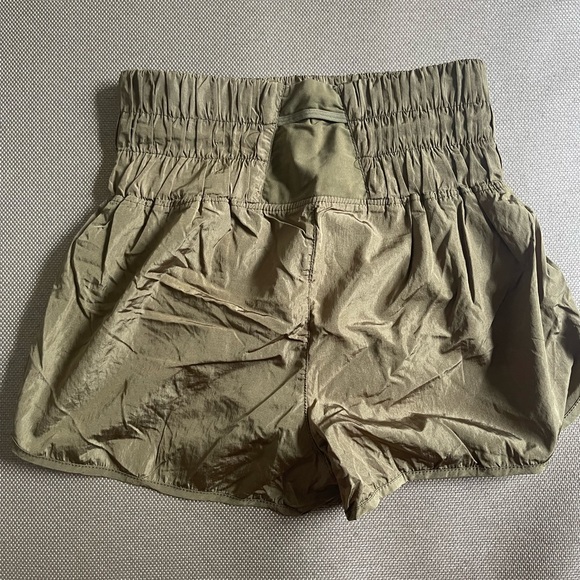 FP Movement Way Home Short size M - Picture 2 of 4